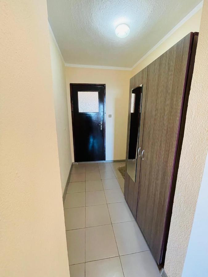 Къща за гости Kita Hotel Sveti Vlas Bagian luar foto